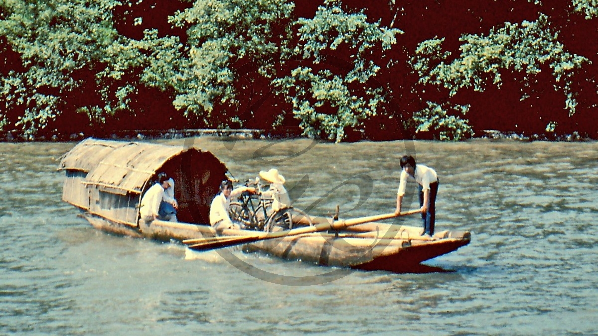 Guilin Fährboot Lifluss_C08-15-17.jpg