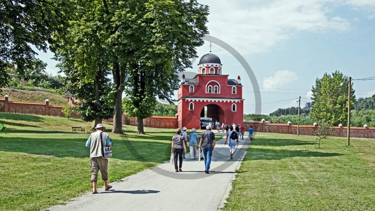 Novi Sad Kloster Krusedol_2403.jpg