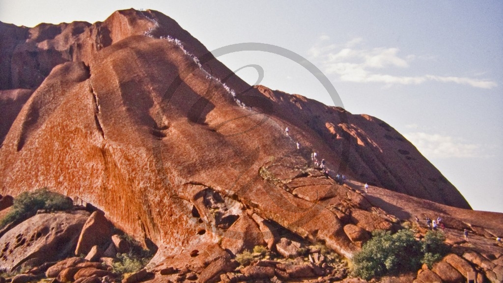 Uluru Nationalpark - Uluru-Der Aufstieg.jpg