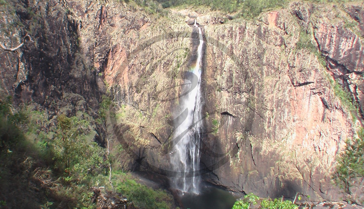 Wallaman Falls 'Girringun [Lumholtz] Nationalpark'_P100-0398.jpg