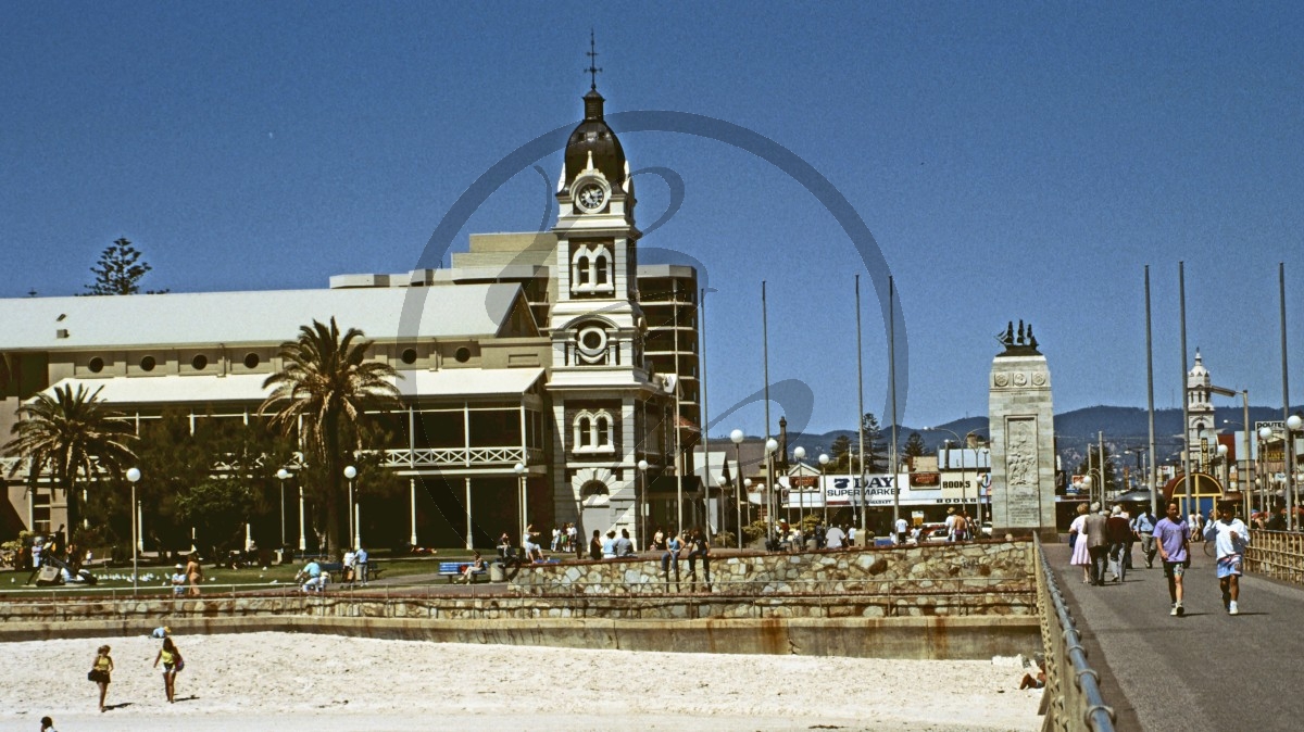 Adelaide - Glenelg_C04-10-24.jpg