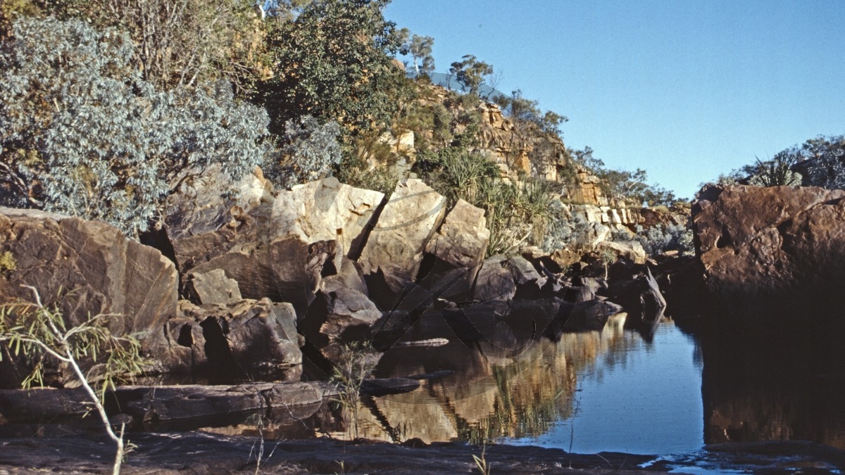 Pool und Schlucht - Manning River_C04-18-19.jpg